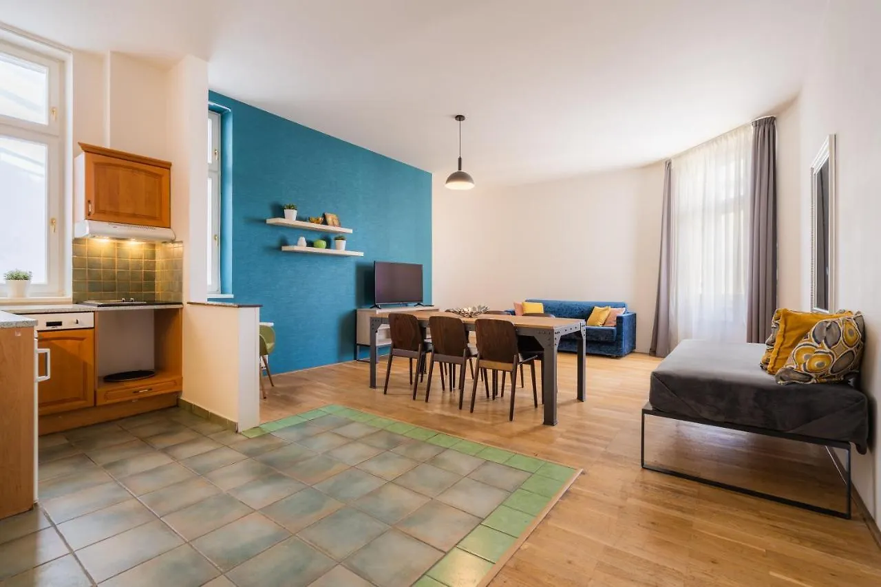 Ea Aparthotel Melantrich Prague Hotel