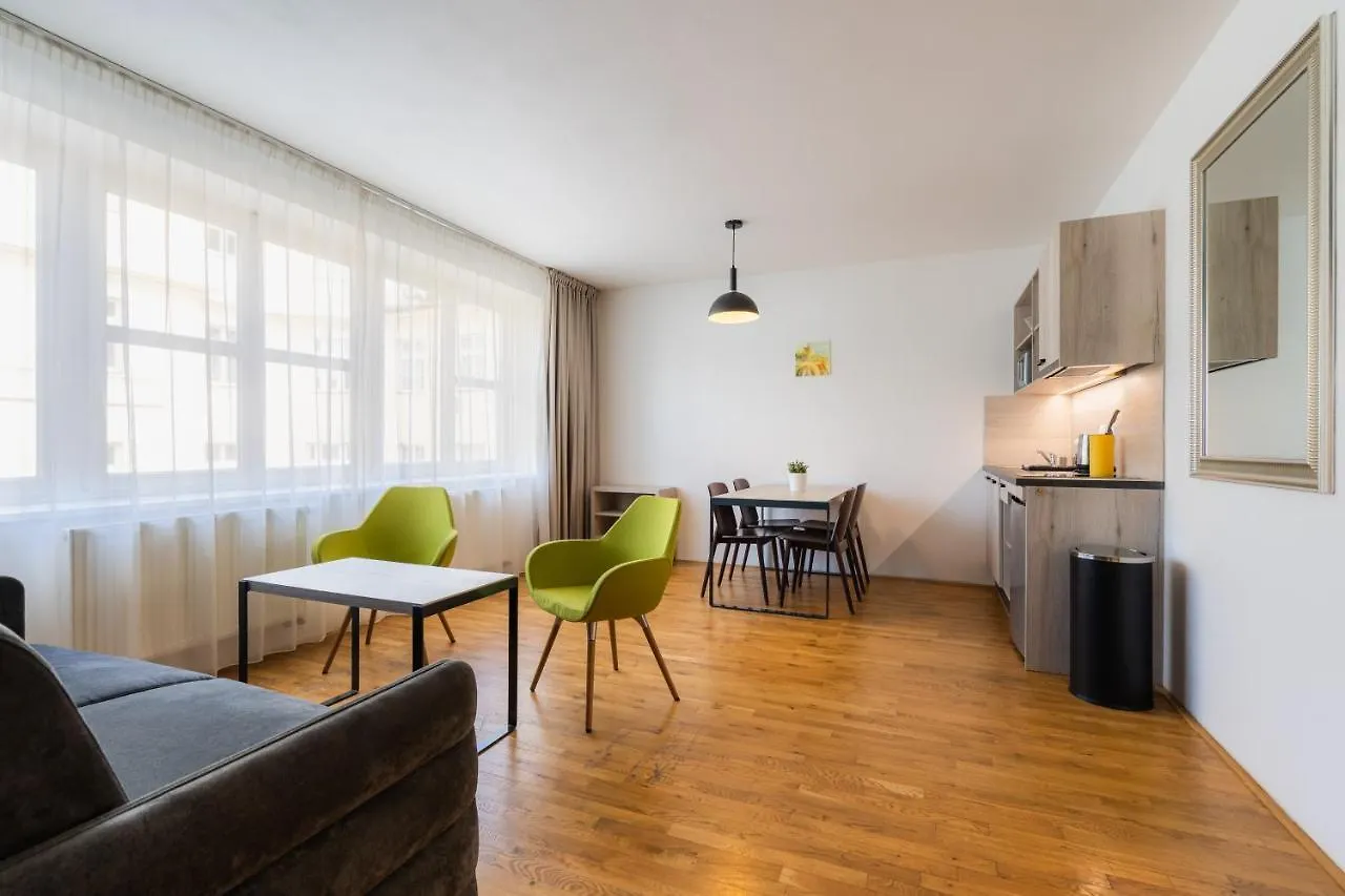 Ea Aparthotel Melantrich Prague Hotel